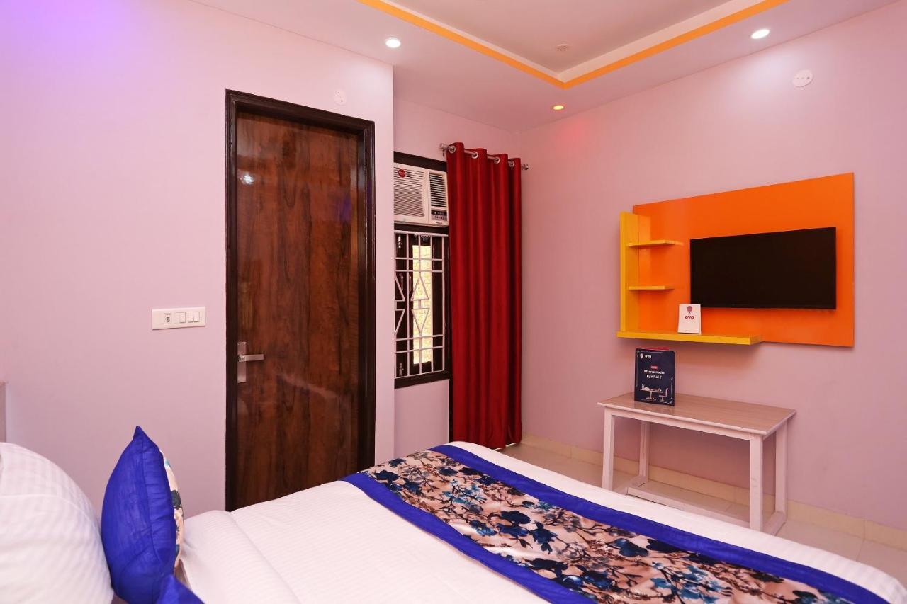 Hotel Oyo Rose Residency Near Dwarka Sector 9 Metro Station Neu-Delhi Exterior foto