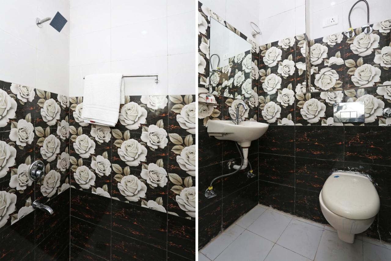 Hotel Oyo Rose Residency Near Dwarka Sector 9 Metro Station Neu-Delhi Exterior foto